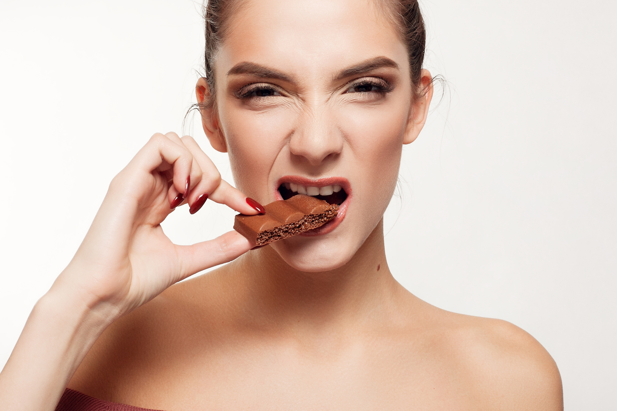 Связаны ли прыщи и шоколад